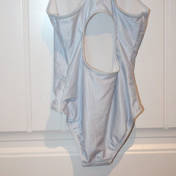 3/$20 🏷 Joe Fresh One Piece Swim Suit Size 6 - Picture 4 of 4